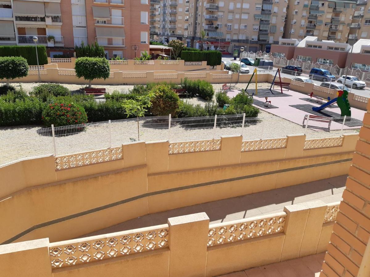 Appartamento Amplio Piso Con Vistas A La Playa De Poniente Águilas Esterno foto